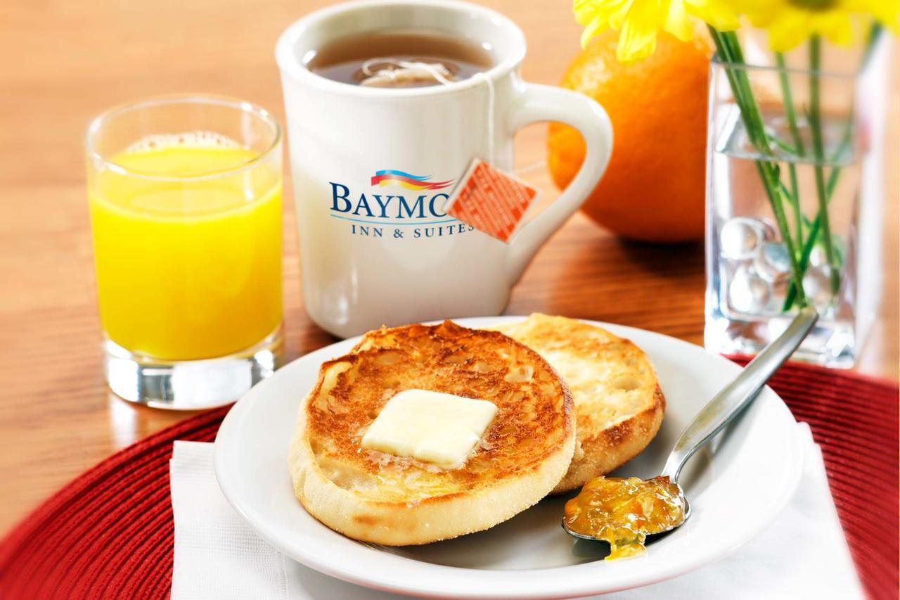 Baymont By Wyndham Essex Burlington Area Hotel Bagian luar foto